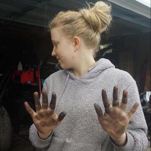 Meet your Posher, Annaleese